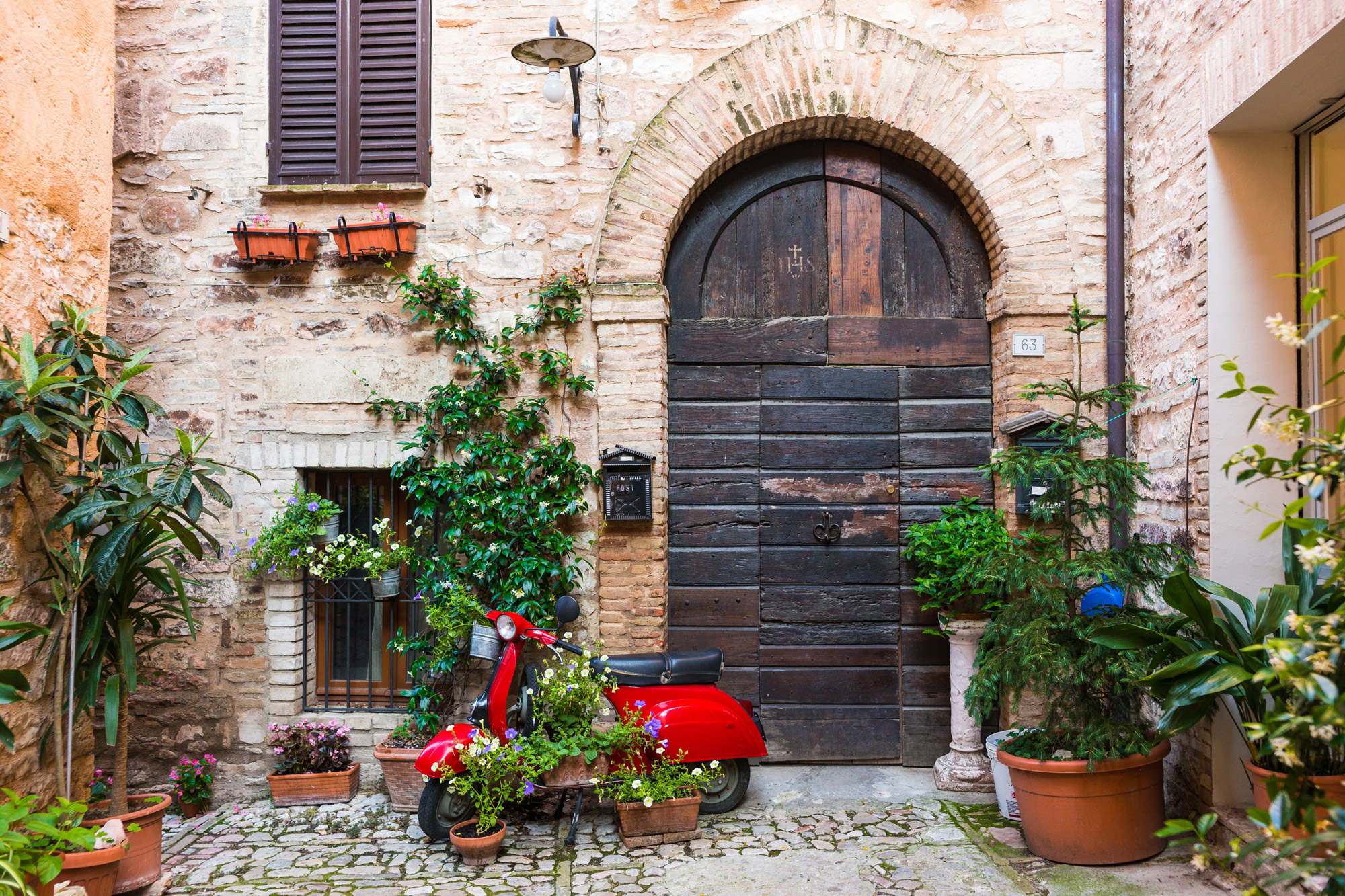 Vespa-tour-Tuscany