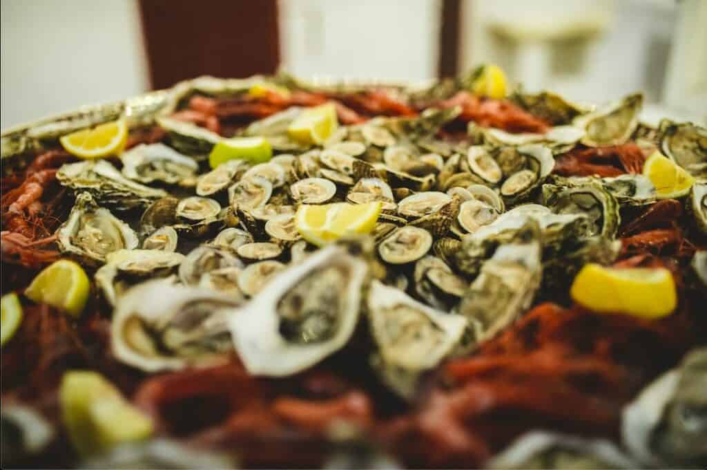oysters wedding food italy