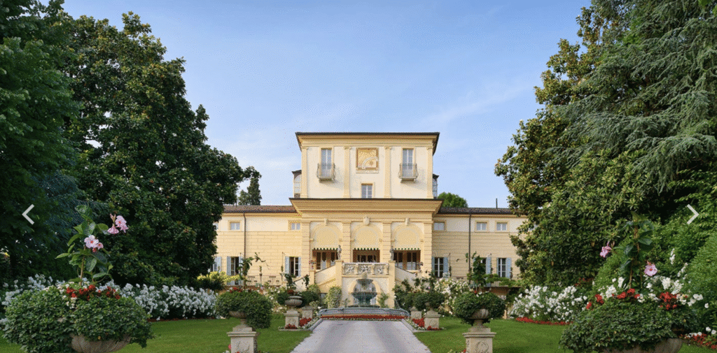 Luxury destination wedding planner italy